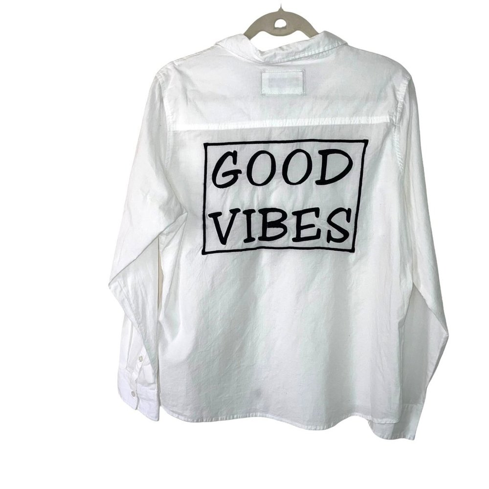 Miller Wendt Good Vibes Shirt Womens Size Medium Button Front Long Sleeve Cotton